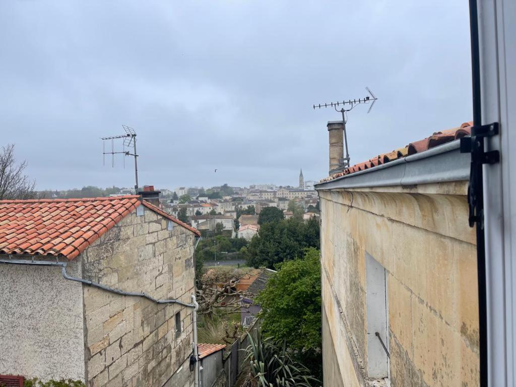 Le Confort - Calme, Ideale Couple, Business, Long Sejour Niort Exterior foto